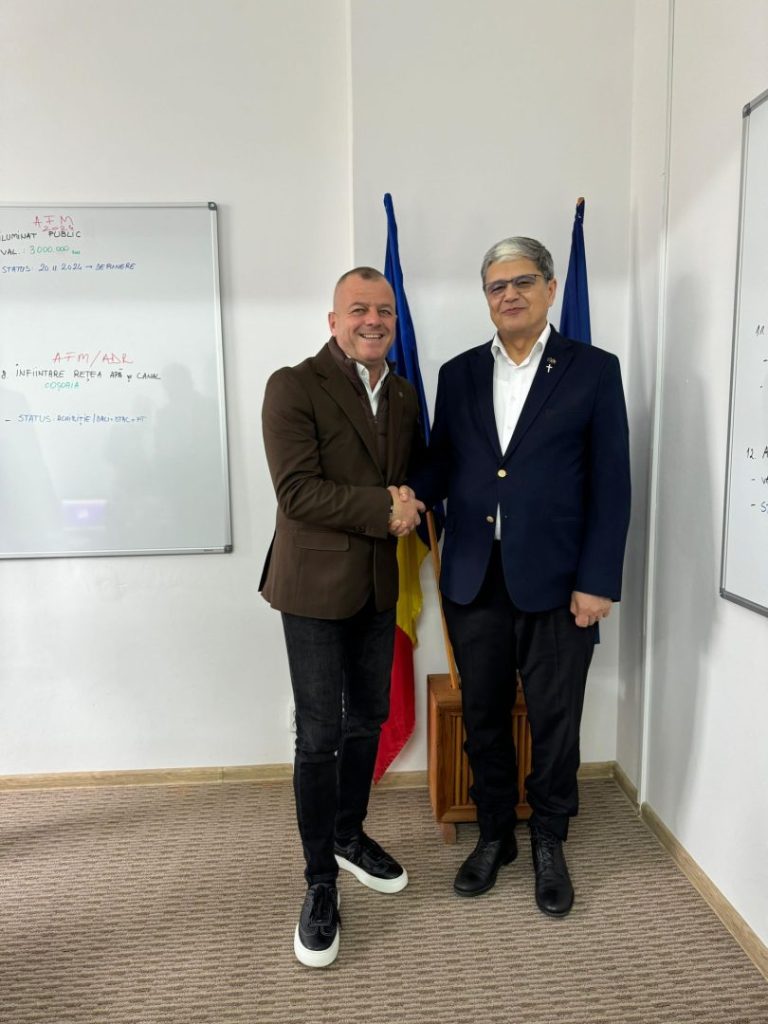 Costel Barbu promovează dezvoltarea competențelor digitale în rândul funcționarilor publici